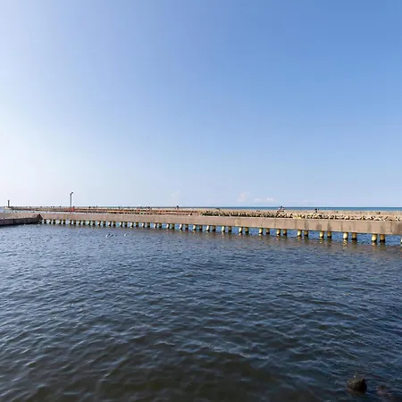 Daire Bulwar Zachodzacego Slonca Z Widokiem Na Morze By Renters *