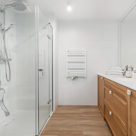 Bulwar Zachodzącego Słońca Z Widokiem Na Morze By Renters Apartament *