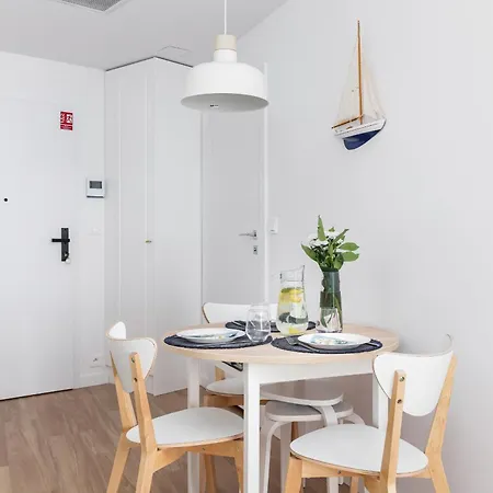 Apartament Bulwar Zachodzącego Słońca Z Widokiem Na Morze By Renters *