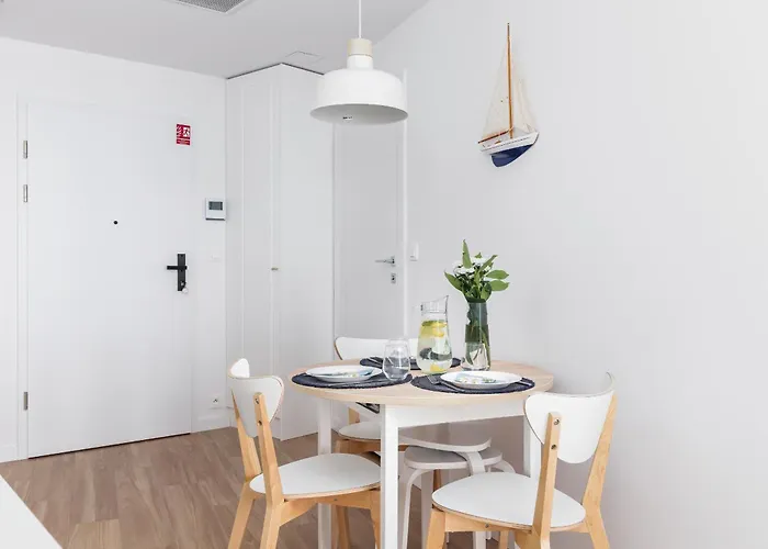 Apartment Bulwar Zachodzacego Slonca Z Widokiem Na Morze By Renters *