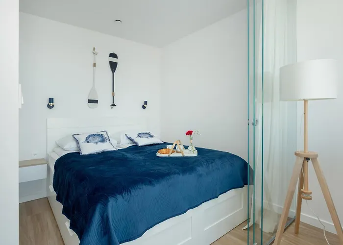 Apartment Bulwar Zachodzacego Slonca Z Widokiem Na Morze By Renters Darlowko