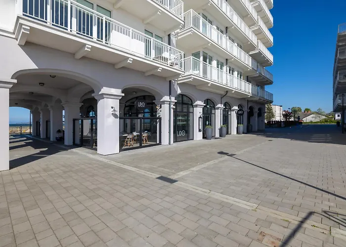 Bulwar Zachodzacego Slonca Z Widokiem Na Morze By Renters Apartment Darlowko