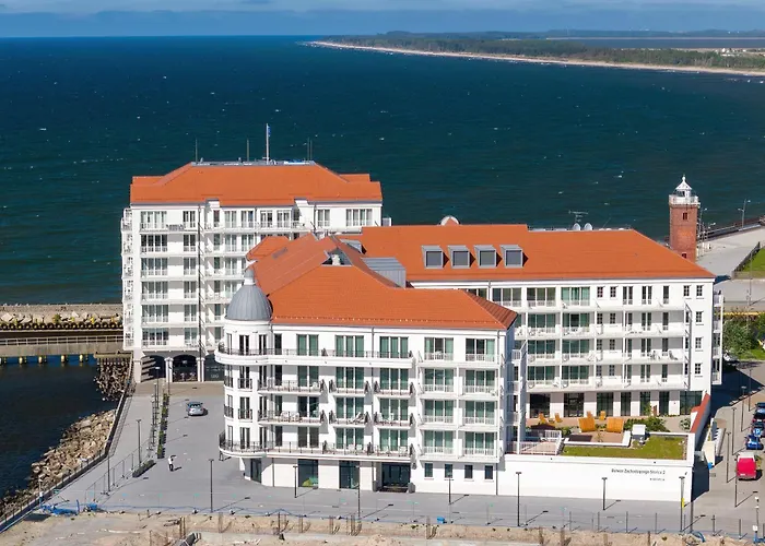 Bulwar Zachodzacego Slonca Z Widokiem Na Morze By Renters